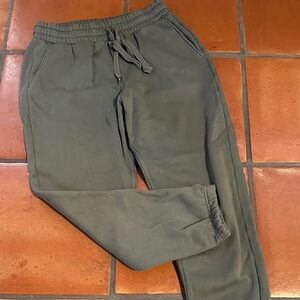 Fabletics Olive Joggers